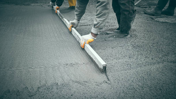 Best Decorative Concrete Services  in Bremen, IN